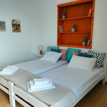 Guest house Papas On The Seafront