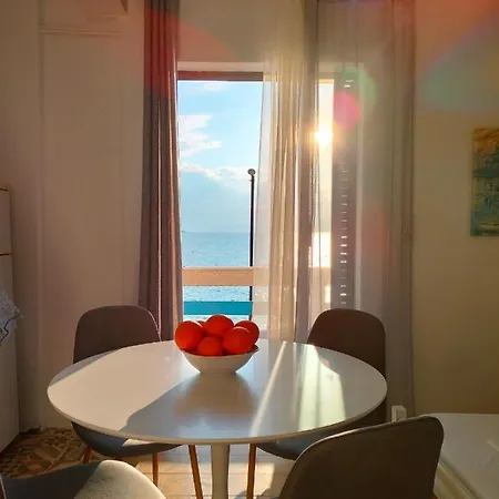 Guest house Papas On The Seafront