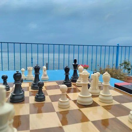 Casa de hóspedes Papas On The Seafront Oreu