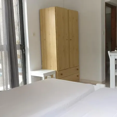 Casa de hóspedes Papas On The Seafront Oreu